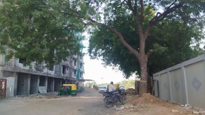 Project Image of 1134.0 - 1179.0 Sq.ft 2 BHK Apartment for buy in Gayatri Maitri Lake View
