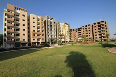 Aakriti Greens akriti garden.jpg 1