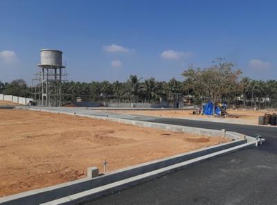 Lux Golden Valley Plot 4