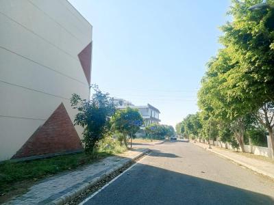 Project Image of 0.0 - 1880.0 Sq.ft 3 BHK Independent Floor for buy in DLF Hyde Park Estate