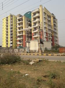 Project Image of 0.0 - 1650.0 Sq.ft 3 BHK Apartment for buy in CGHS Viman Apartment