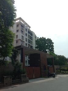 Project Image of 970.0 - 1677.0 Sq.ft 2 BHK Apartment for buy in Padmalaya Apartments