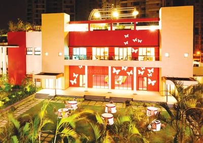 Flats Apartments in Baghajatin Park 3+ Flats Apartments for