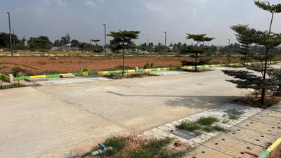 Project Image of 900.0 - 1500.0 Sq.ft Residential Plot Plot for buy in VR Royal Township