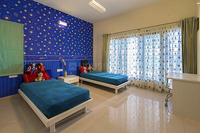 Project Image of 1700.0 - 5150.0 Sq.ft 3.5 BHK Villa for buy in MS Royal Sunnyvale