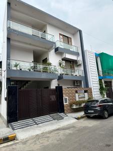 Project Image of 1295 Sq.ft 3 BHK Villa for sale in Sarojini Nagar for Rs. 4410000