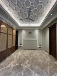 Selling Sunset DLF 3 Bedroom 2