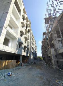 Project Image of 1101.0 - 2202.0 Sq.ft 2 BHK Apartment for buy in Russel Lions Gate