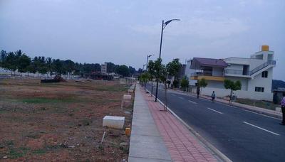 Project Image of 1200.0 - 2400.0 Sq.ft Residential Plot Plot for buy in Max Prathana Enclave