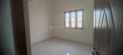 Project Image of 0.0 - 1165.0 Sq.ft 3 BHK Apartment for buy in Sri Varadharaja Flats
