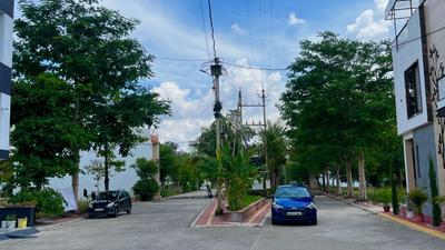 Project Image of 600.0 - 1500.0 Sq.ft Residential Plot Plot for buy in Hi link Premium Corridor
