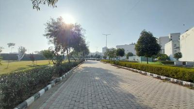 Project Image of 0.0 - 4499.96 Sq.ft Residential Plot Plot for buy in Country Block D