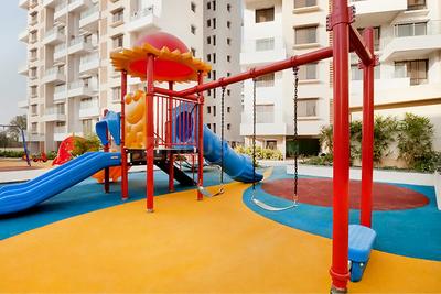 Project Image of 567.0 - 1070.79 Sq.ft 1 BHK Apartment for buy in Amit Bloomfield Phase III J And K Building