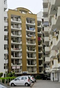 Project Image of 1260.0 - 1560.0 Sq.ft 2 BHK Apartment for buy in SVP Gulmohur Tower