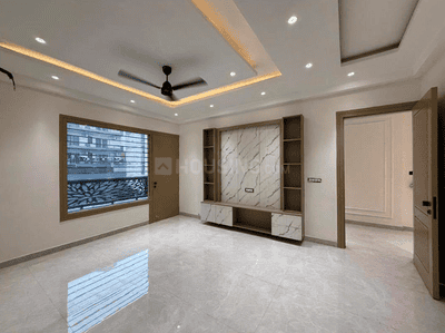 Project Image of 0.0 - 2115.0 Sq.ft 4 BHK Builder Floor for buy in RR Signature Floors