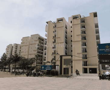 Project Image of 966.84 - 1438.62 Sq.ft 3 BHK Apartment for buy in Highland Park Homes