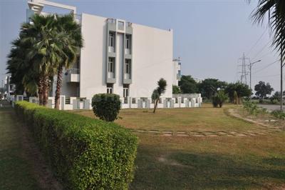 Project Image of 905.0 - 1530.0 Sq.ft 2 BHK Apartment for buy in Parsvnath Royale Floors