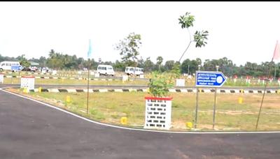 Project Image of 655.0 - 1775.0 Sq.ft Residential Plot Plot for buy in Sri Bramma Sakthi Avenue GST Railway City