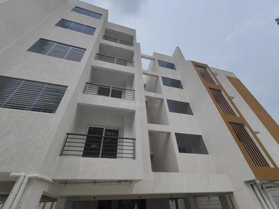 Project Image of 694.0 - 1462.0 Sq.ft 1 BHK Apartment for buy in Raja Four Squares