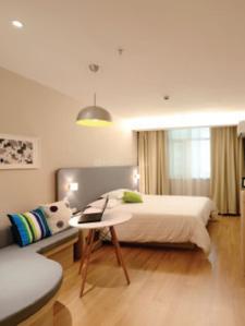 Project Image of 1000.0 - 2500.0 Sq.ft 2 BHK Villa for buy in JRD Beverly Hills