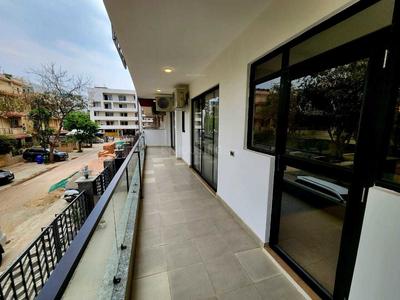4S Balcony 1