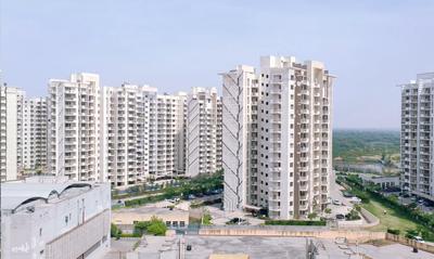Project Image of 308.0 - 577.94 Sq.ft 1 BHK Apartment for buy in Signature Global Solera