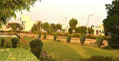 Project Image of 846.04 - 990.0 Sq.ft 2 BHK Apartment for buy in Surya City