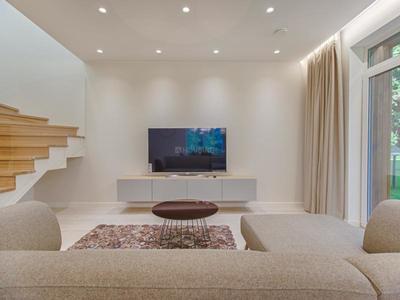 Project Image of 3950.0 - 3956.0 Sq.ft 4 BHK Apartment for buy in DLF The Arbour