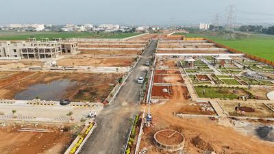 Project Image of 1350.0 - 1800.0 Sq.ft Residential Plot Plot for buy in Sri Varahi Aiswarya Gateway