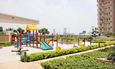 Project Image of 930.0 - 1082.0 Sq.ft 2 BHK Apartment for buy in Supertech Crown Tower
