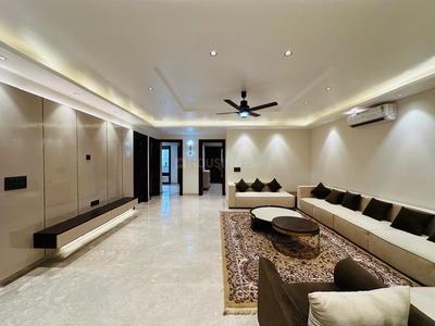 Project Image of 1800.0 - 3200.0 Sq.ft 4 BHK Builder Floor for buy in Creative Ultra Luxury Flors
