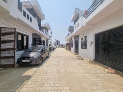 Project Image of 0.0 - 900.0 Sq.ft 3 BHK Villa for buy in Paradise Highway Mansion