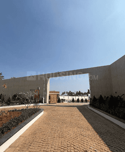 Project Image of 1411.26 - 10550.35 Sq.ft Residential Plot Plot for buy in Nexon Travenza
