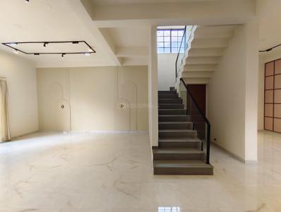 Project Image of 0.0 - 5200.0 Sq.ft 5 BHK Villa for buy in Regalia 18