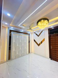 Project Image of 900.0 - 1350.0 Sq.ft 3 BHK Builder Floor for buy in Aadi The Crest