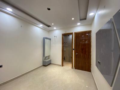 Project Image of 1000.0 - 1350.0 Sq.ft 4 BHK Builder Floor for buy in Goyal Luxury Apartment