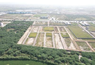 Project Image of 1076.39 - 2690.98 Sq.ft Residential Plot Plot for buy in Highway Residency