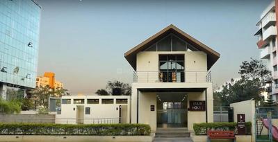 Project Image of 753.47 - 1167.88 Sq.ft 2 BHK Apartment for buy in Kumar Peninsula C
