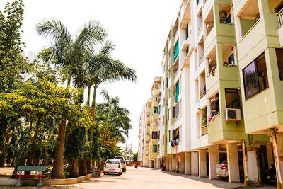 Project Image of 563.0 - 2150.0 Sq.ft 1 BHK Apartment for buy in Nirupam Royal Palms Extension Phase 2