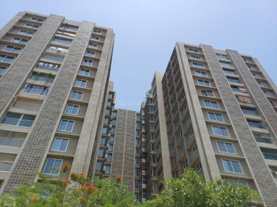 Project Image of 4400 Sq.ft 4 BHK Apartment / Flat for sale in Vastrapur for Rs. 55000000