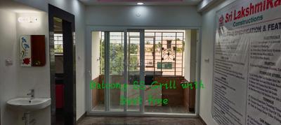 Project Image of 745.0 - 991.0 Sq.ft 2 BHK Apartment for buy in SRI LR APOORVAM