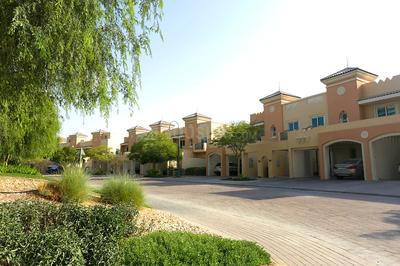 Project Image of 0.0 - 2540.0 Sq.ft 4 BHK Villa for buy in Dubai Marbella Village