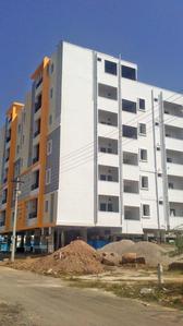 Project Image of 1215.0 - 1220.0 Sq.ft 2 BHK Apartment for buy in Srija Infra Emerald Apartment