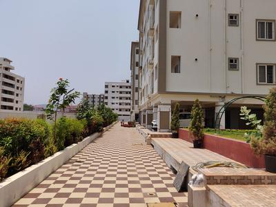 Siri Green Jewel Internal Roads & Footpaths 1