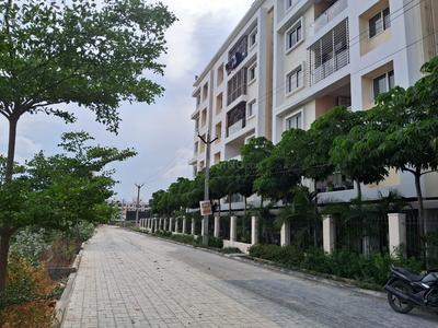 Eminent EA Luxe Villa Plot Internal Roads & Footpaths 1