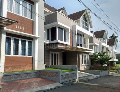 Project Image of 3600 Sq.ft 4.5 BHK Independent House for sale in Kakkanad for Rs. 30000000