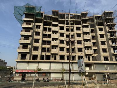 Project Image of 1050.0 - 1365.0 Sq.ft 2 BHK Apartment for buy in Pyramid Gloria