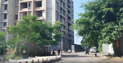 Project Image of 5060 Sq.ft 4 BHK Apartment / Flat for sale in Iscon Ambli Road for Rs. 44000000