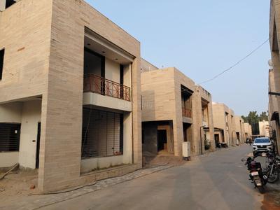 Project Image of 1175.63 - 1740.31 Sq.ft 5 BHK Villa for buy in Aashray Dream Stay