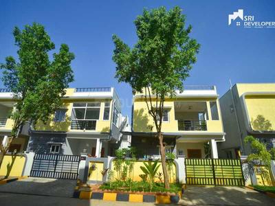 Praneeth Pranav Blooms Elevation 2